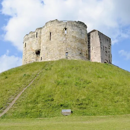 1 Monkbar Mews - Uk2690 Dom wakacyjny *